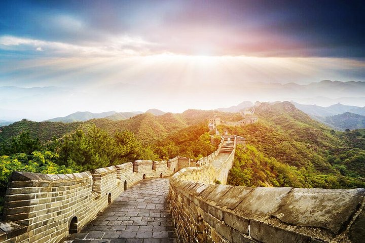 Small Group Tour: Mutianyu Great Wall, Summer Palace & Bird Nest