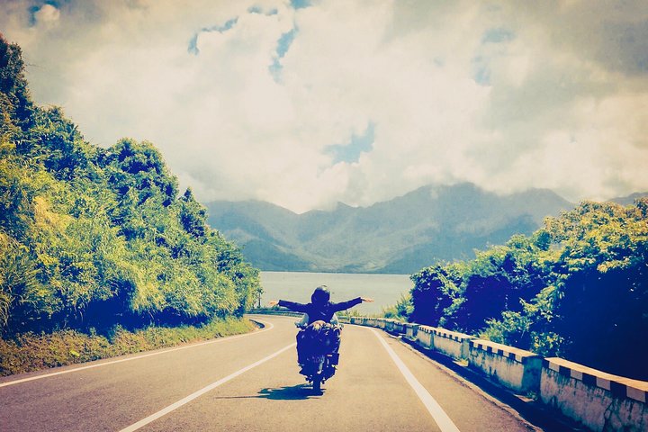 Easy Rider Motorbike Tour via Hai Van Pass From DaNang/HoiAn/Hue