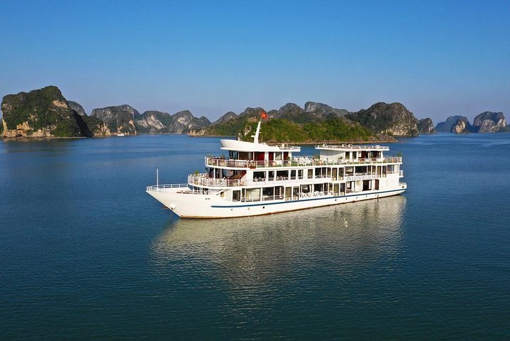 BEST SELLER 2026 All inclusive Halong Bay-Lan Ha Bay many options