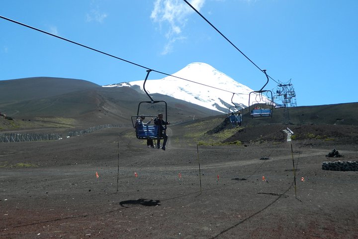 Puerto Varas: Full day Osorno Volcano and Petrohue falls