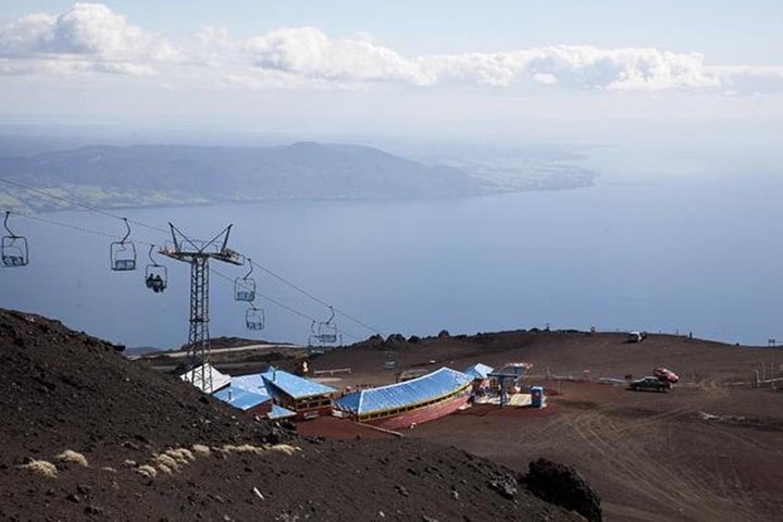 Day Trip to Osorno Volcano and Petrohue from Puerto Montt