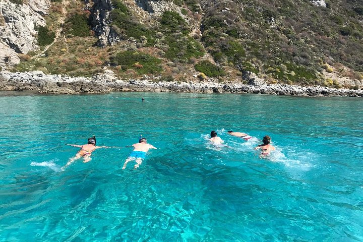 Costa Degli Dei Tour from Tropea to Capo Vaticano with aperitif