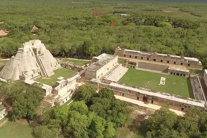 Uxmal and Choco Story Private Tour from Merida