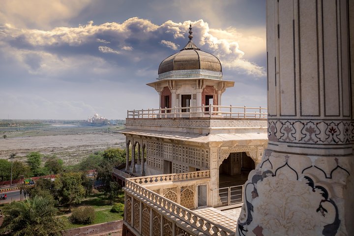 Taj Mahal, Agra Fort, Baby Taj & Mehtab Bagh Private City Tour