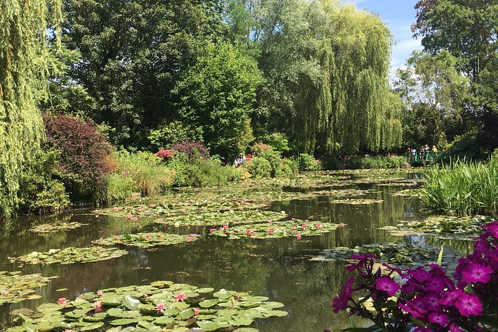 Monet's Gardens & House-Private Giverny Tour From Paris
