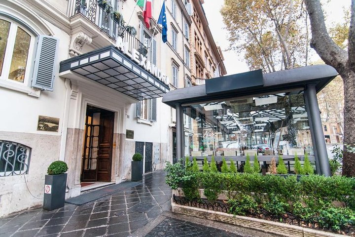 Shared Transfer from Civitavecchia Pier to Rome Hotel or Airport