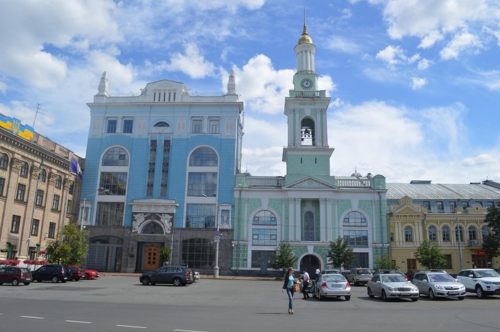 Kyiv Podil District Private Walking Tour with Local Guide