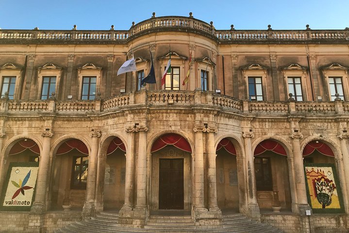 Noto, Portopalo and Marzamemi tour from Syracuse with private driver