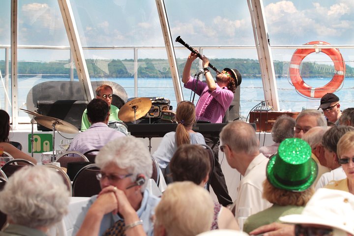 Heart of the 1000 Islands Lunch Cruise