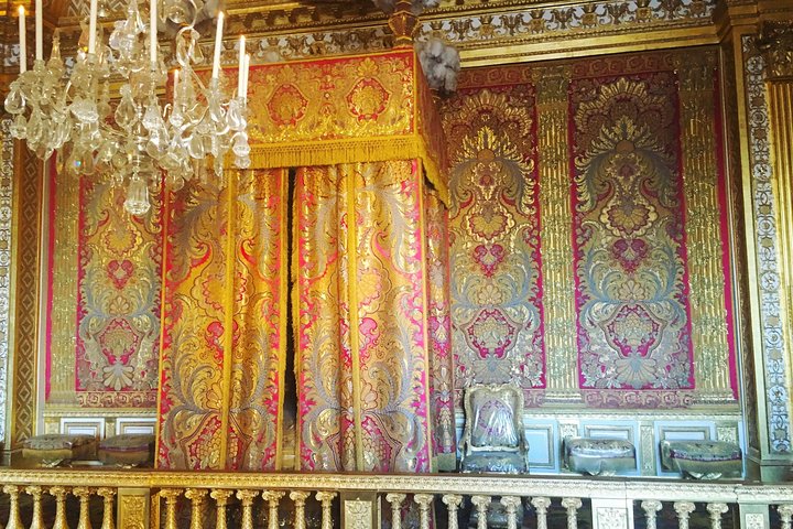 Versailles Palace Private Tailored Guided Tour With Hotel Pickup