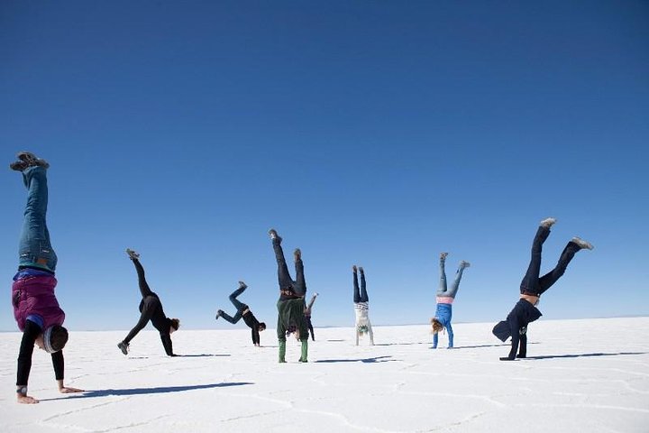 4-Day Uyuni Salt Flats from La Paz to Atacama in Chile