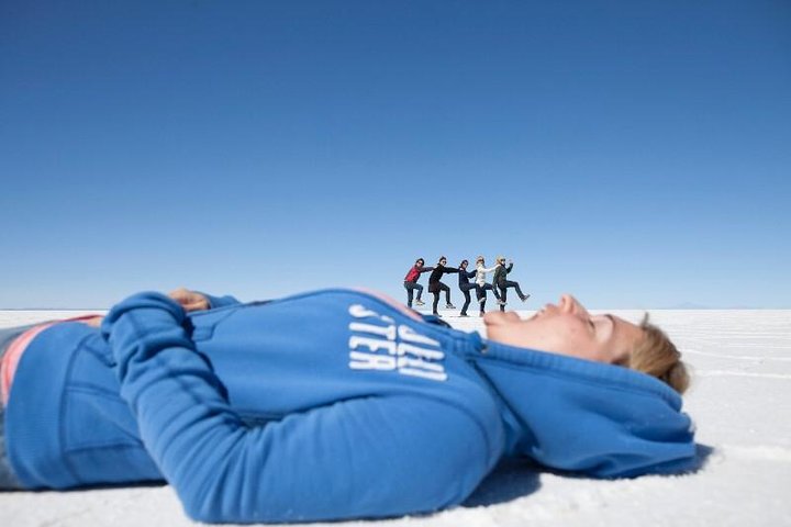 4-Day Uyuni Salt Flats from La Paz to Atacama in Chile