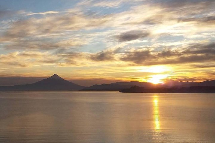 Full-Day Osorno Volcano and Petrohue Falls Small-Group Tour