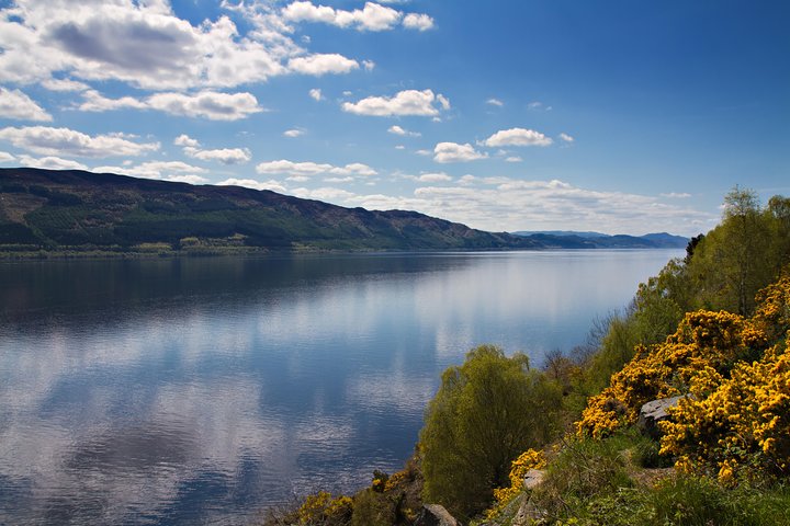 Loch Ness & Highlands Small-Group Tour from Edinburgh with Cruise