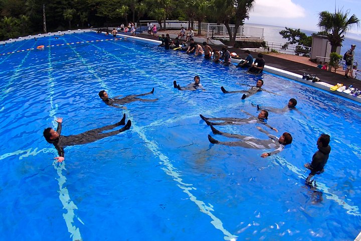 Experience diving　Scuba diving in Japanese waters!!　It's your first time.Beginner to veteran instructors will guide you with kindness and care.