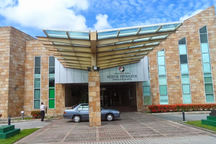 Miri Half Day City Tour