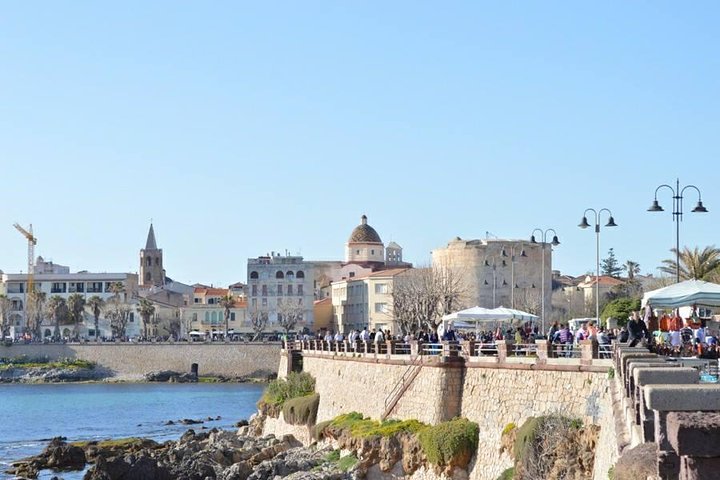 Cagliari: Alghero full day Private Tour Experience