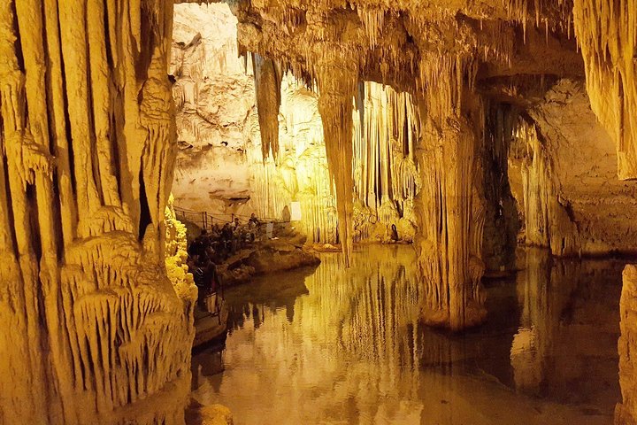 Cagliari: Alghero full day Private Tour Experience