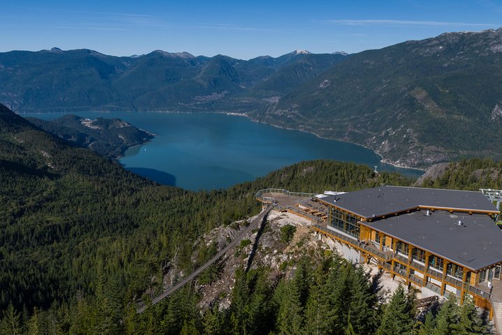 Whistler Tour from Vancouver + Sea to Sky Gondola + Shannon Falls