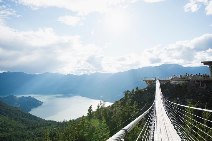Whistler Tour from Vancouver + Sea to Sky Gondola + Shannon Falls