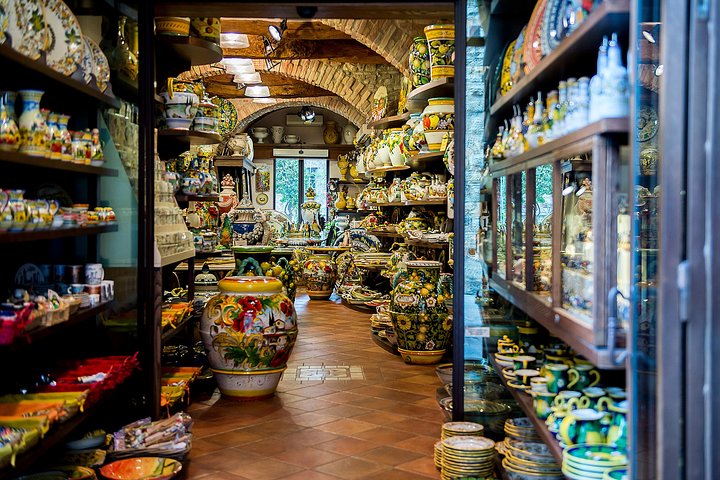 Tuscany Day Trip from Florence: Siena, San Gimignano, Pisa and Lunch at a Winery