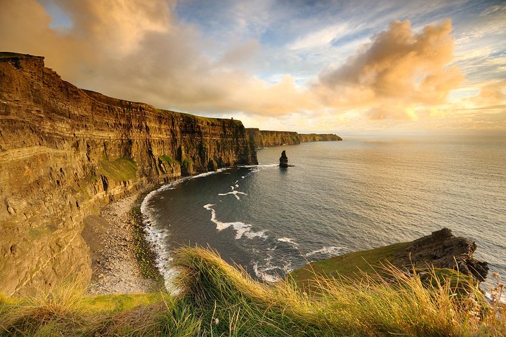 Cliffs of Moher & the Burren Tour from Galway