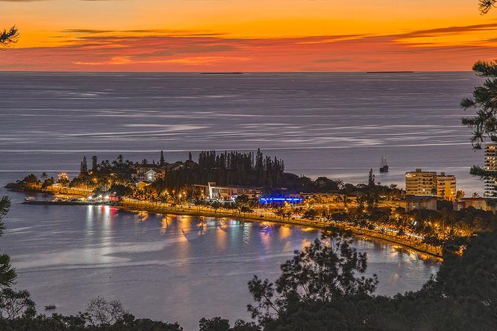 FAMOUS Local Green Train Noumea (01h30) with LYVAI