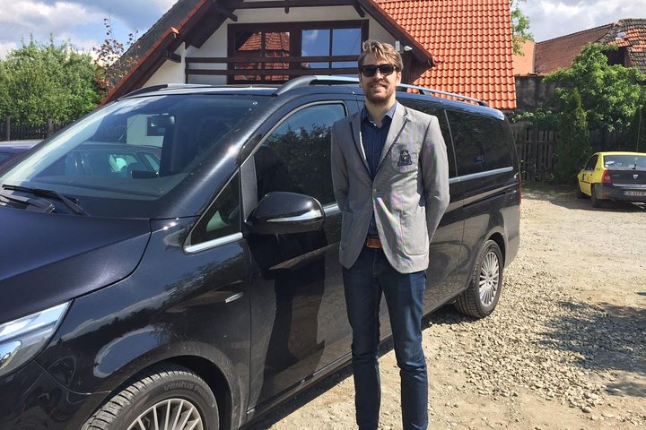 3 Castles Brasov |Mercedes & Hotel Pickup| Peles Bran Cantacuzino