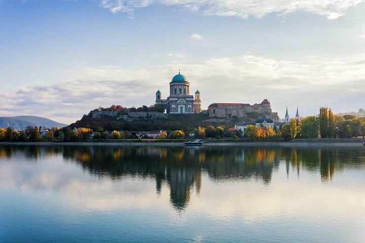 Bratislava-Budapest One-Way Sightseeing Transfer
