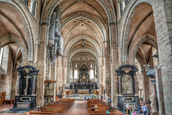 Trier Highlights – Porta Nigra, Cathedral & Roman Baths