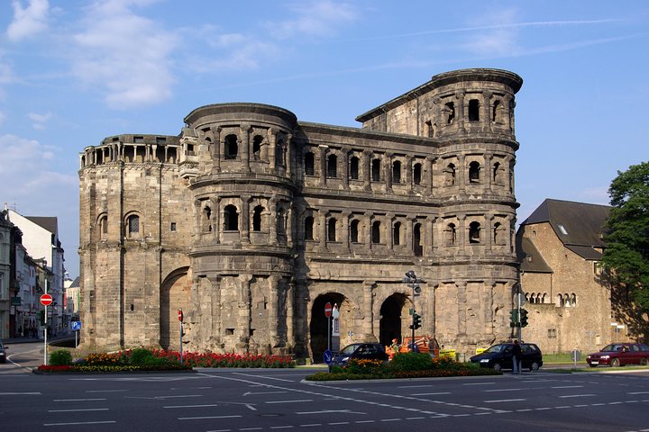 Trier Highlights – Porta Nigra, Cathedral & Roman Baths