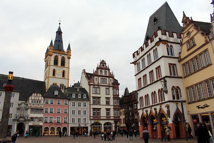 Trier Highlights – Porta Nigra, Cathedral & Roman Baths