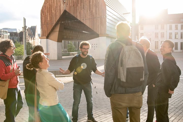 Ghent: Famous Belgian Chocolate Walking Tour with Tastings