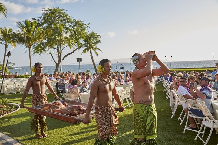 Maui: Te Au Moana Luau at The Wailea Beach Marriott Resort