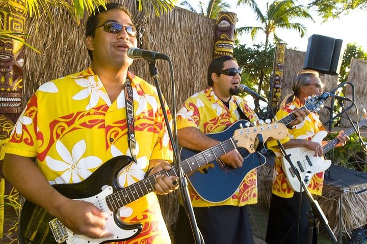 Maui Nui Luau at the Sheraton Maui Resort & Spa