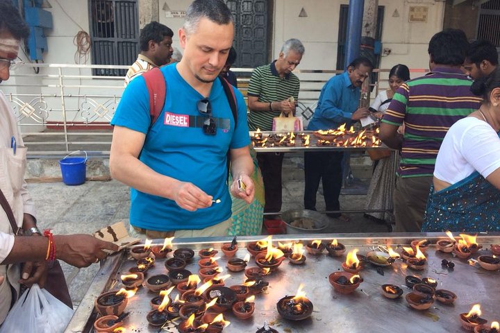 Chennai tour in car with guide-winner of traveller's choice award