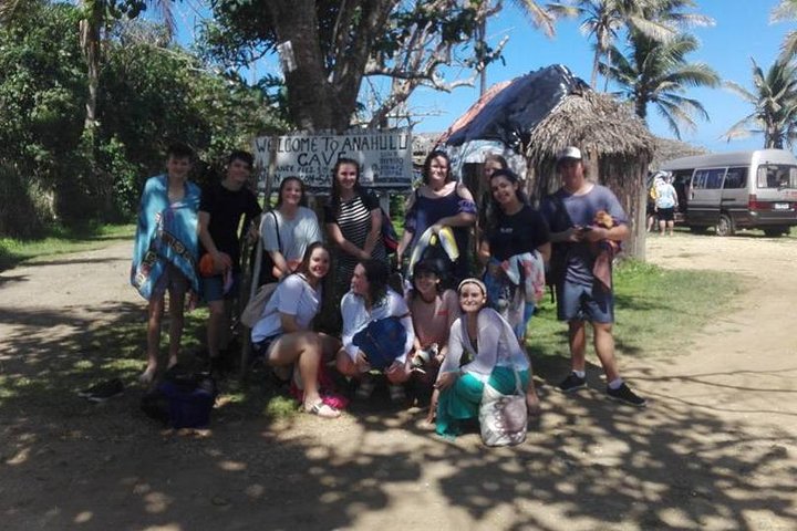 3-Hour Tongatapu East Coast and Anahulu Cave Tour