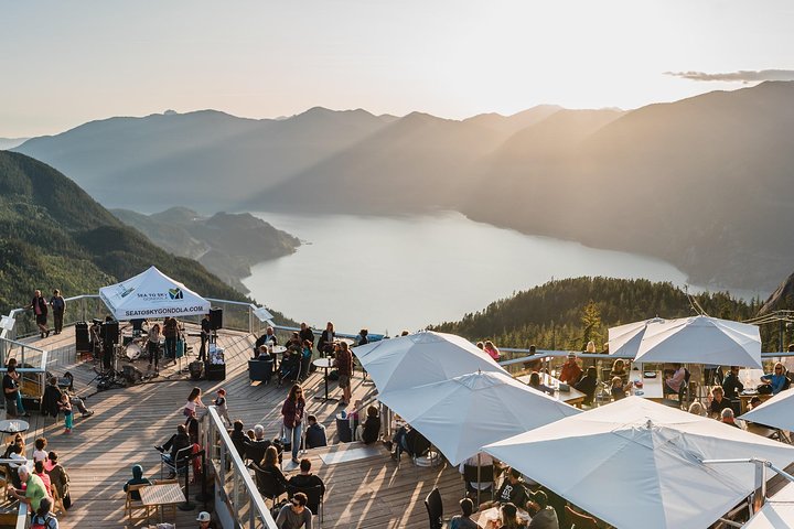 Whistler Tour from Vancouver + Sea to Sky Gondola + Shannon Falls
