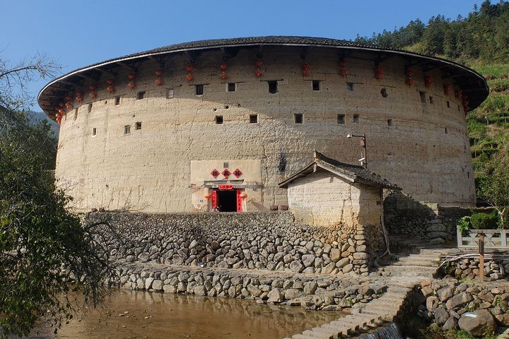 Private Day Tour To Tianluokeng Tulou from Xiamen Including Lunch