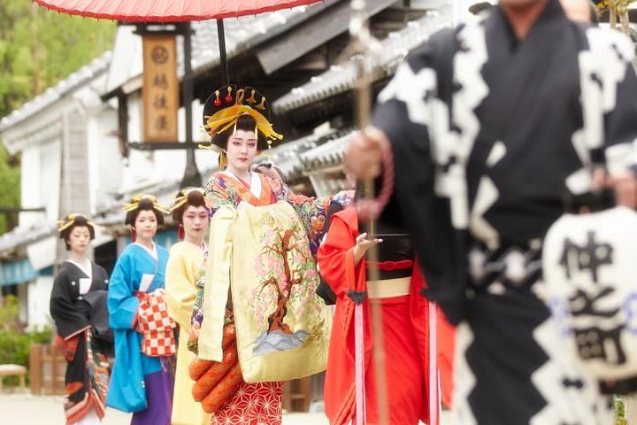 Nikko Toshogu, Edo Wonderland, and more | Licensed Guide &Driver