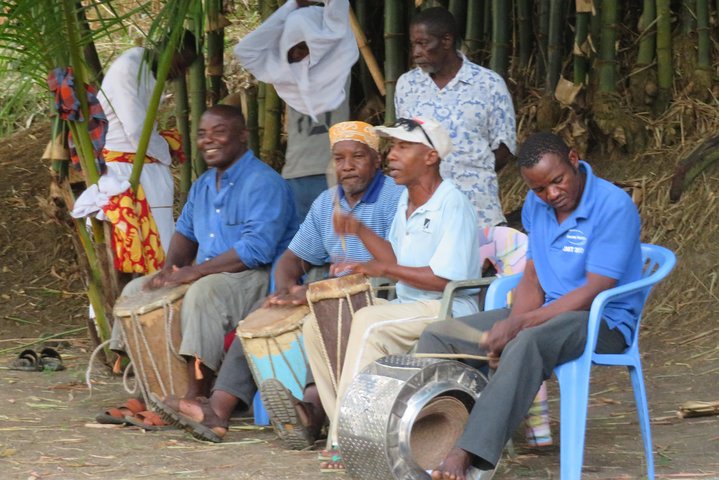 Discover Comoros Islands in 10 days