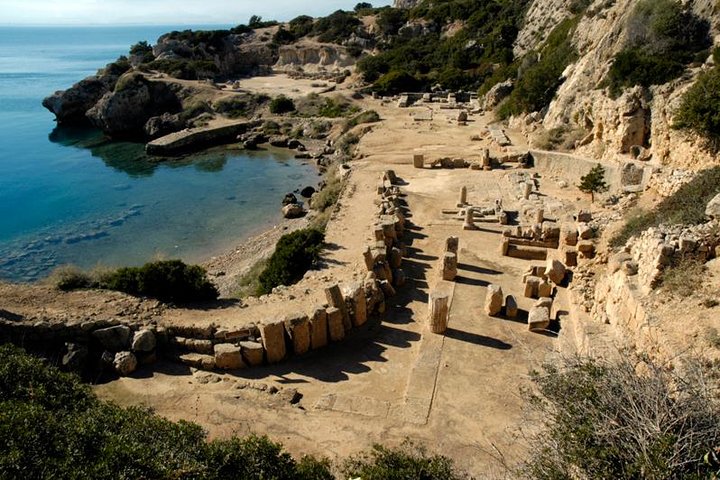 Loutraki Private Tour from Corinth