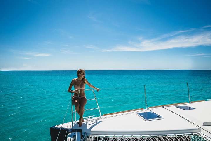 Luxury Catamaran, Snorkel and Dining Experience Barbados