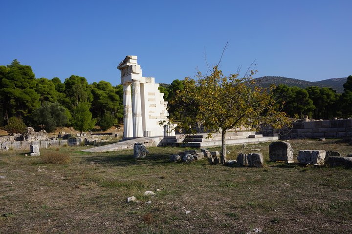 Ancient Epidaurus Theater and Canal of Corinth Private Tour from Corinth