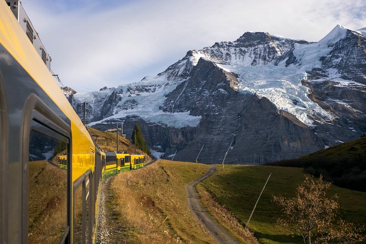 Jungfraujoch Day Trip from Zurich: Swiss Alps & Bernese Oberland