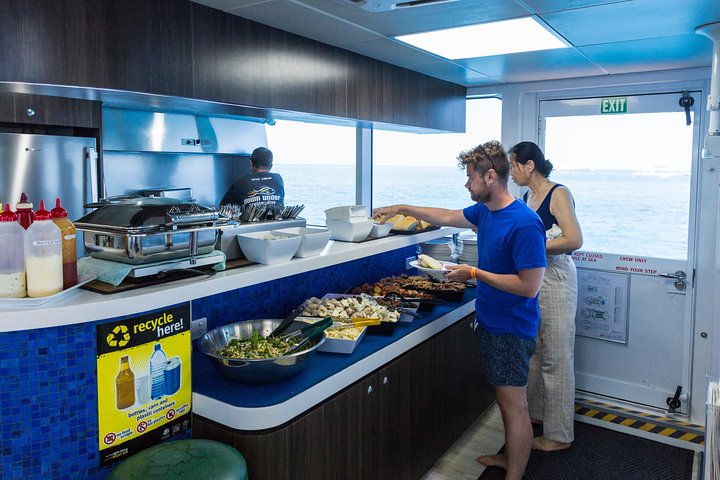 Great Barrier Reef Snorkeling and Diving Cruise from Cairns