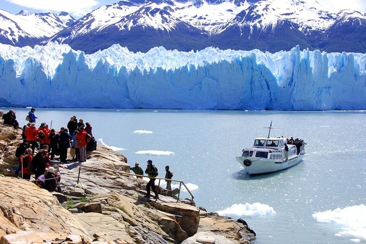 Puerto Natales: Full-Day Transport to Perito Moreno Glacier