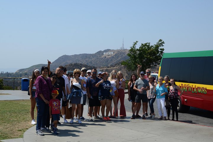 Full-Day Iconic Sights of LA, Hollywood, Beverly Hills, Beaches and More