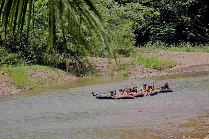 Cave Tubing and Altun Ha Mayan Ruin from Belize City with Lunch