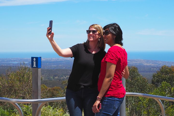 Adelaide Hills and Hahndorf Half-Day Tour from Adelaide